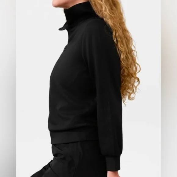 Athleta Allure Set - Picture 4 of 6